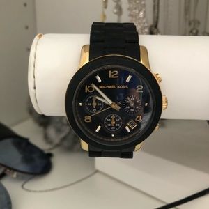 Michael Kors Black watch